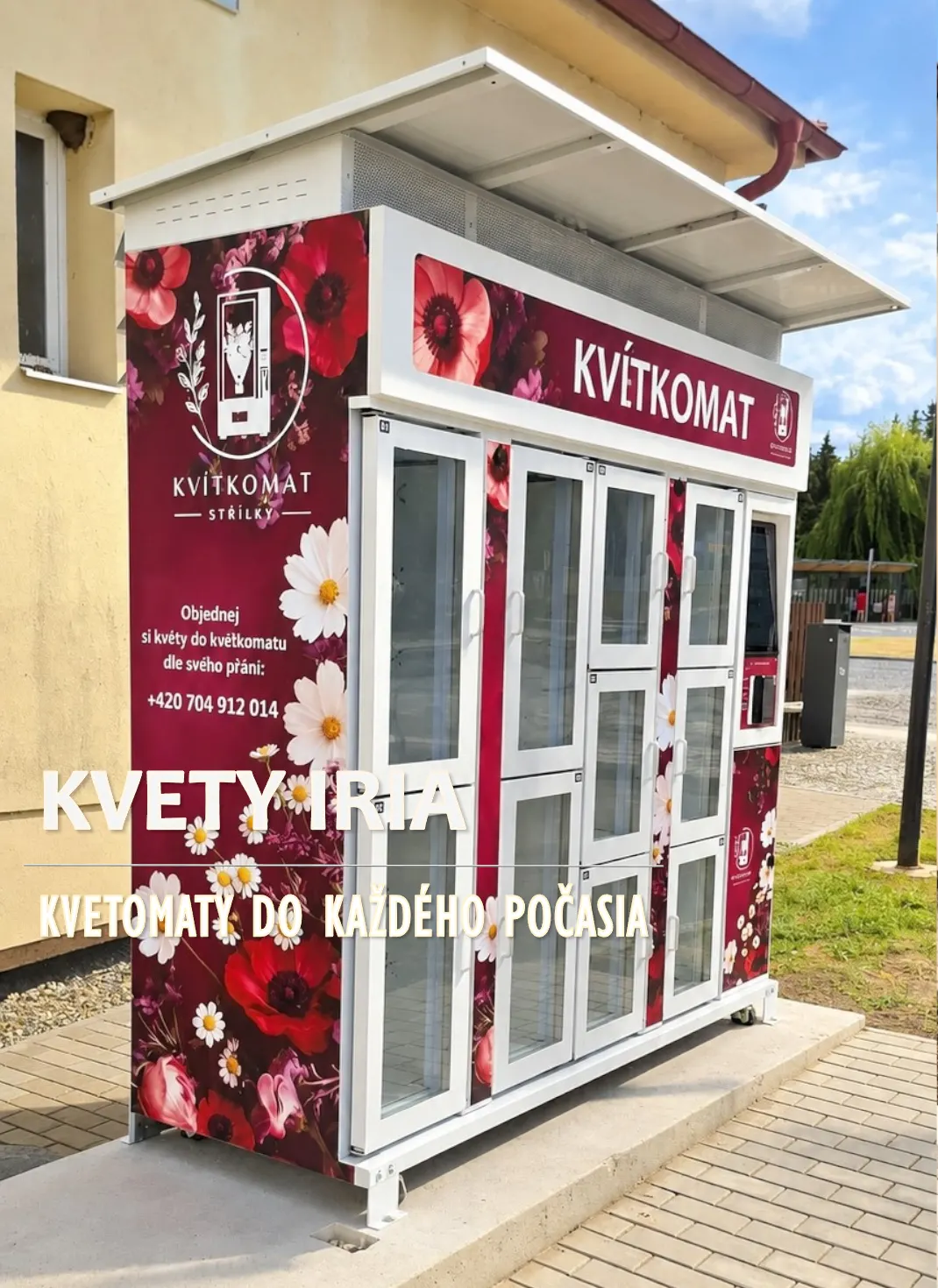 Venkovní květomat na 10 kytic v centru obce Střílky
